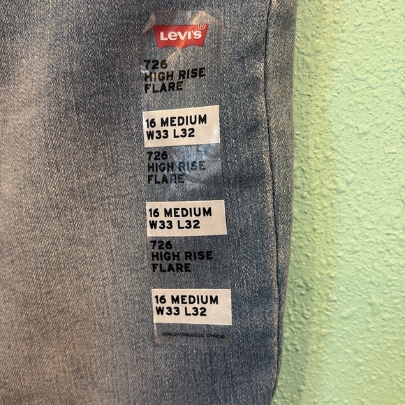 Levi’s 726 High Rise Flare jeans. . Size 16 M. New with tags. - Picture 4 of 7